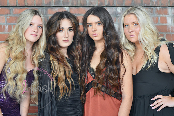 Salon Rootz [group shots indoor] 028