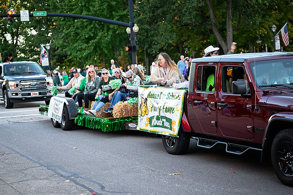 MHS 2026 HOCO Parade 249