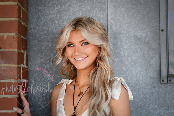 Salon Rootz [individual shots] 156