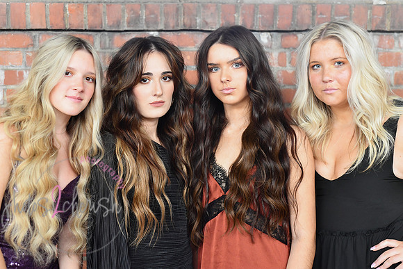 Salon Rootz [group shots indoor] 150