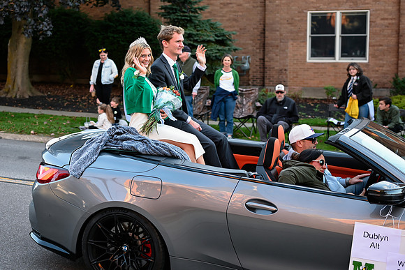 MHS 2026 HOCO Parade 078