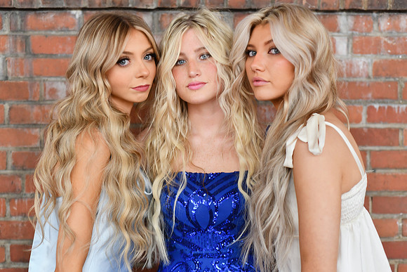 Salon Rootz [group shots indoor] 129