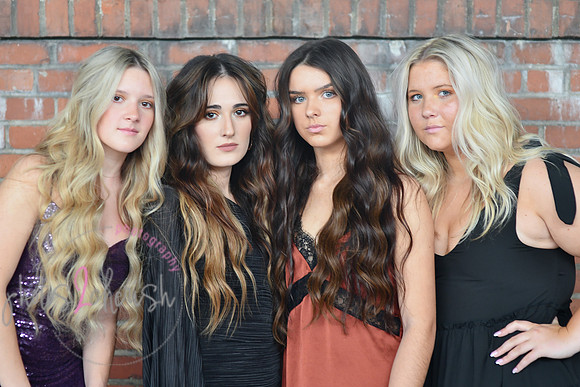 Salon Rootz [group shots indoor] 032