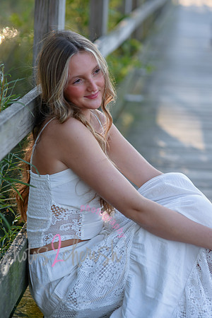 Marin Senior Peek 11