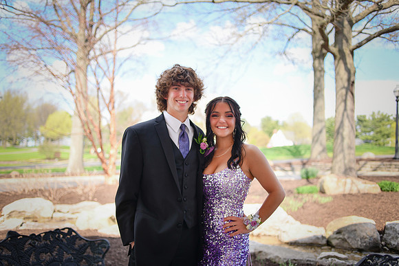 Cloverleaf [prom] Emily 05