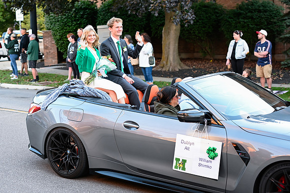 MHS 2026 HOCO Parade 074