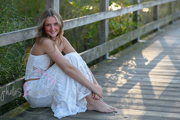 Marin Senior Peek 18