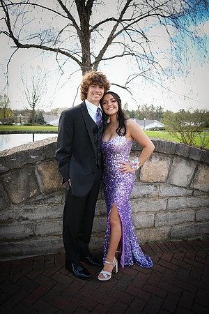Cloverleaf [prom] Emily 38