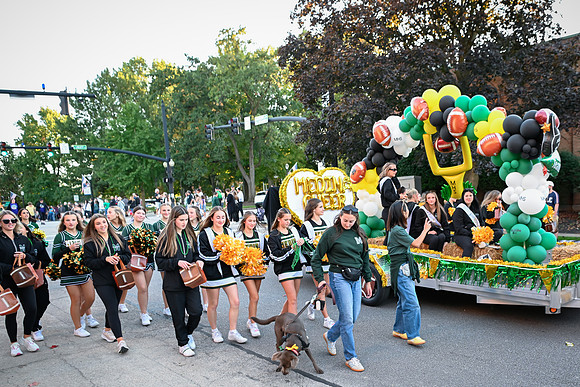 MHS 2026 HOCO Parade 215