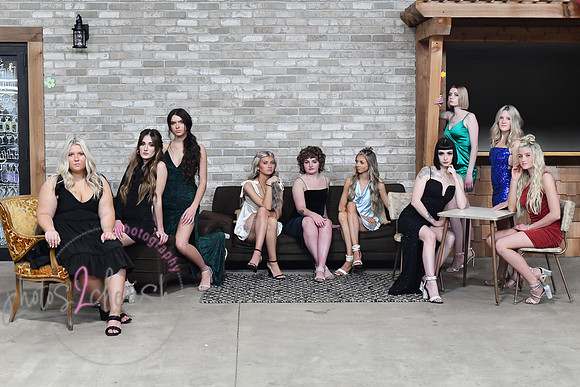 Salon Rootz [entire group] 34