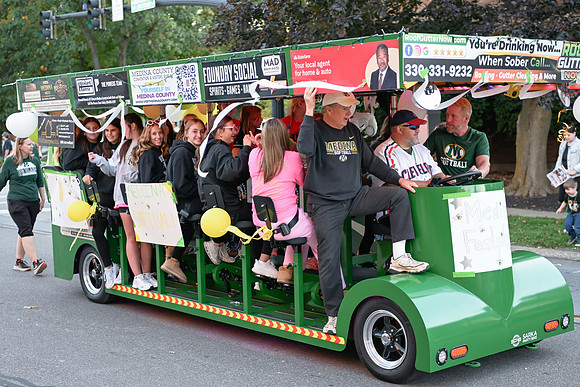 MHS 2026 HOCO Parade 238