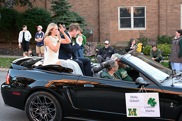 MHS 2026 HOCO Parade 082