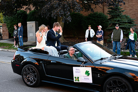 MHS 2026 HOCO Parade 080