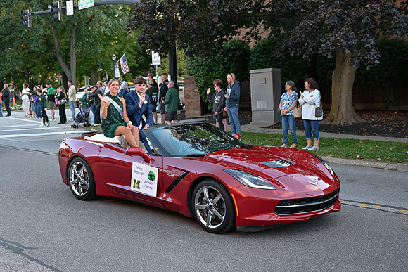 MHS 2026 HOCO Parade 090