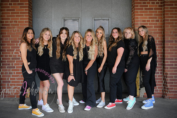 Salon Rootz [staff] 14