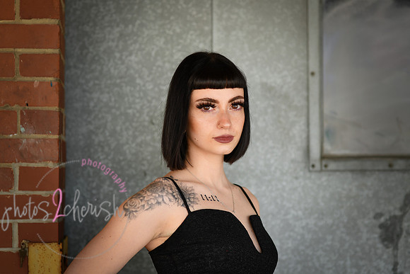 Salon Rootz [individual shots] 114