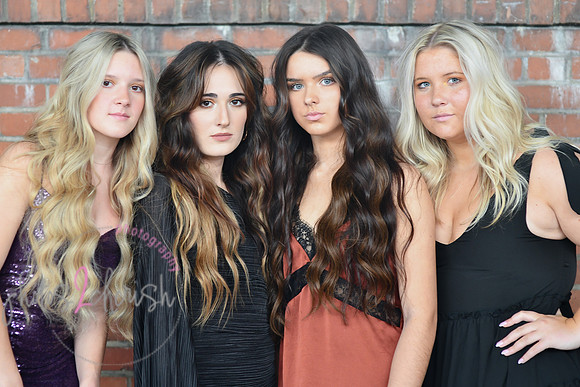 Salon Rootz [group shots indoor] 021