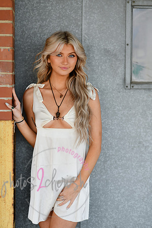 Salon Rootz [individual shots] 144