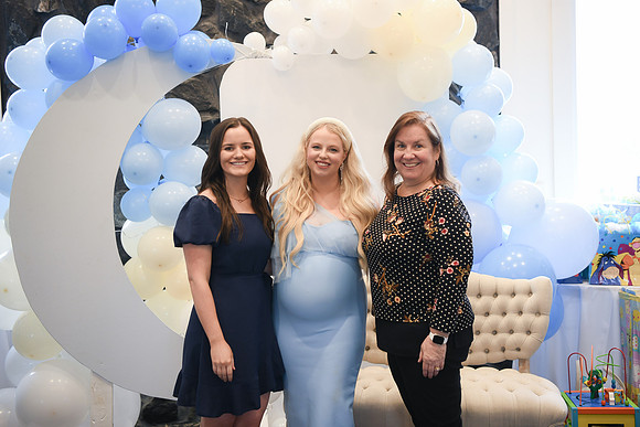 L Baby Shower 196