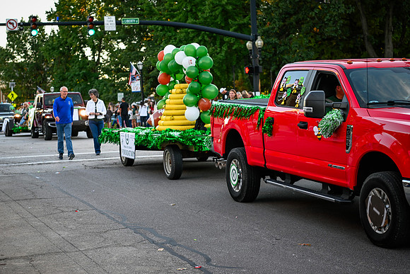 MHS 2026 HOCO Parade 244