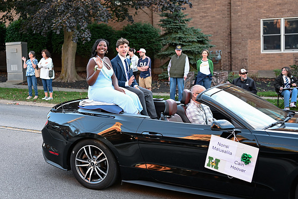 MHS 2026 HOCO Parade 086