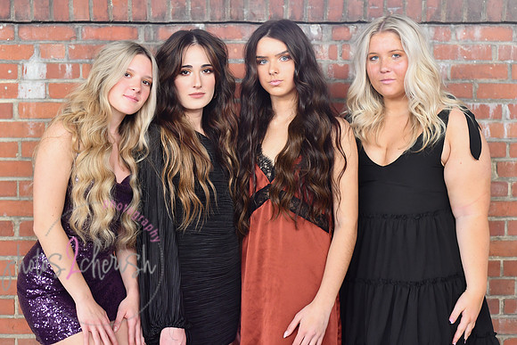 Salon Rootz [group shots indoor] 145
