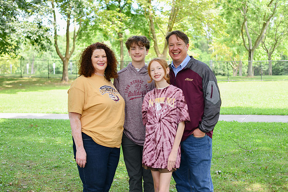 VanHo [2025] family 056