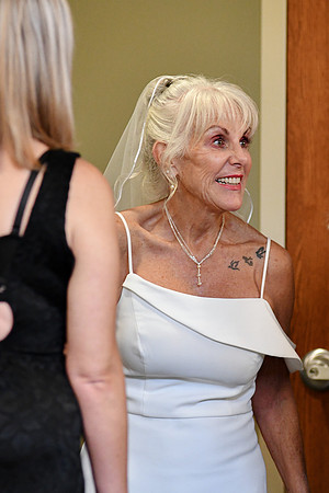 Kellie & Jim [receiving line] 213