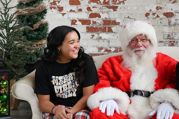 2024 Santa [Houghtaling] 05