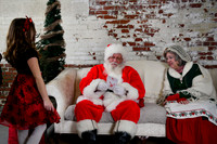2024 Santa [Knotts] 02