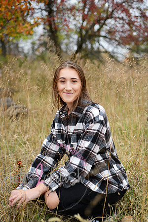 Carmella [MHS Class of 2025] proofs 017