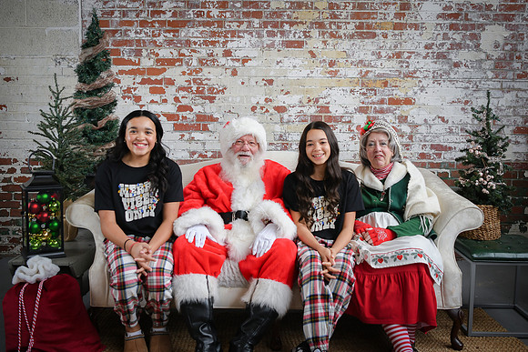 2024 Santa [Houghtaling] 33