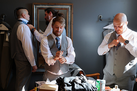 Piper & Eddie WD [getting ready] 109