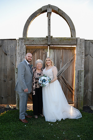 Piper & Eddie [Groom Family] 315