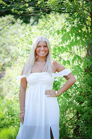 Katie [class of 2024] 007