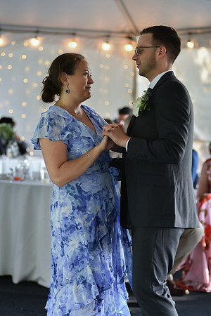 Carter & Marlah Reception [Mother Son Dance] 099