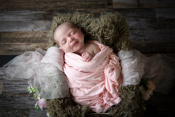Jade Newborn [peek] 06