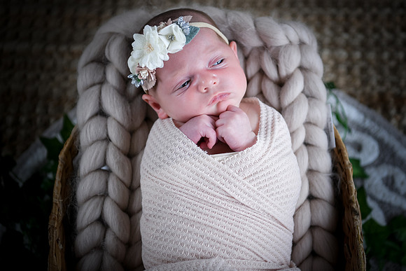 Jade Newborn [peek] 35