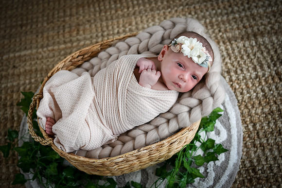 Jade Newborn [peek] 43