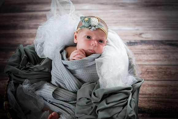 Jade [newborn] 075