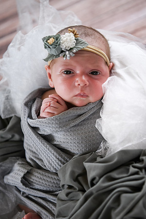Jade [newborn] 100
