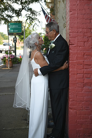Kellie & Jim [square 1] 019