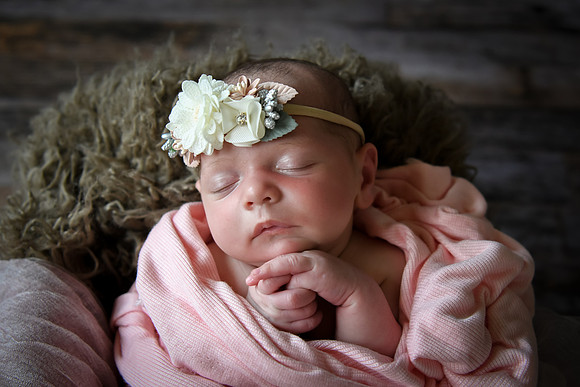 Jade Newborn [peek] 13