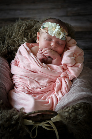 Jade Newborn [peek] 15