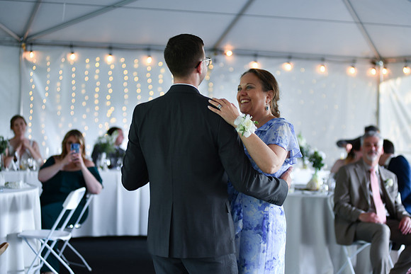 Carter & Marlah Reception [Mother Son Dance] 093