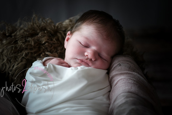 Alivia newborn 007