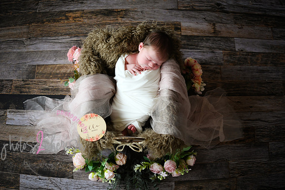 Alivia newborn 023