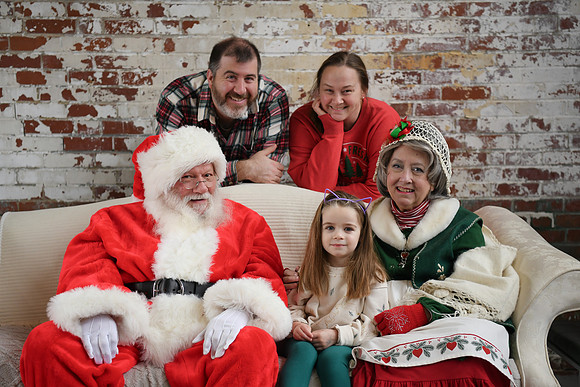 2024 Santa [Tracey] 37