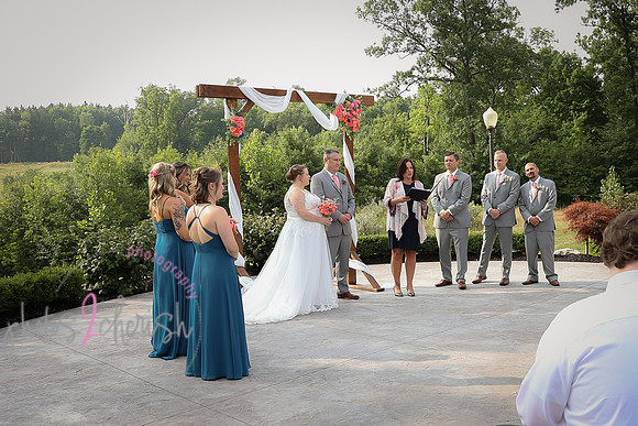Elizabeth & Kyle WD [peek] 099