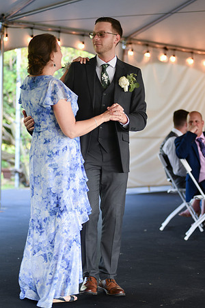 Carter & Marlah Reception [Mother Son Dance] 051